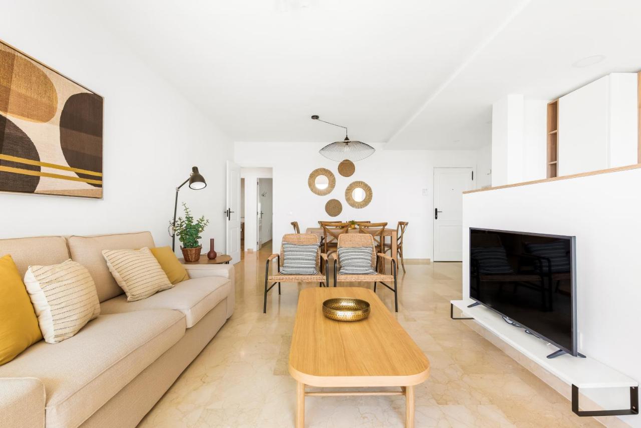 Beach Apartment With Terrace And Private Parking Radazul Exterior foto