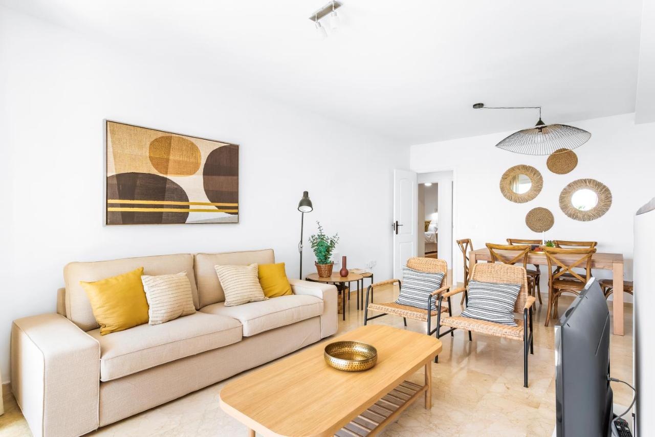 Beach Apartment With Terrace And Private Parking Radazul Exterior foto